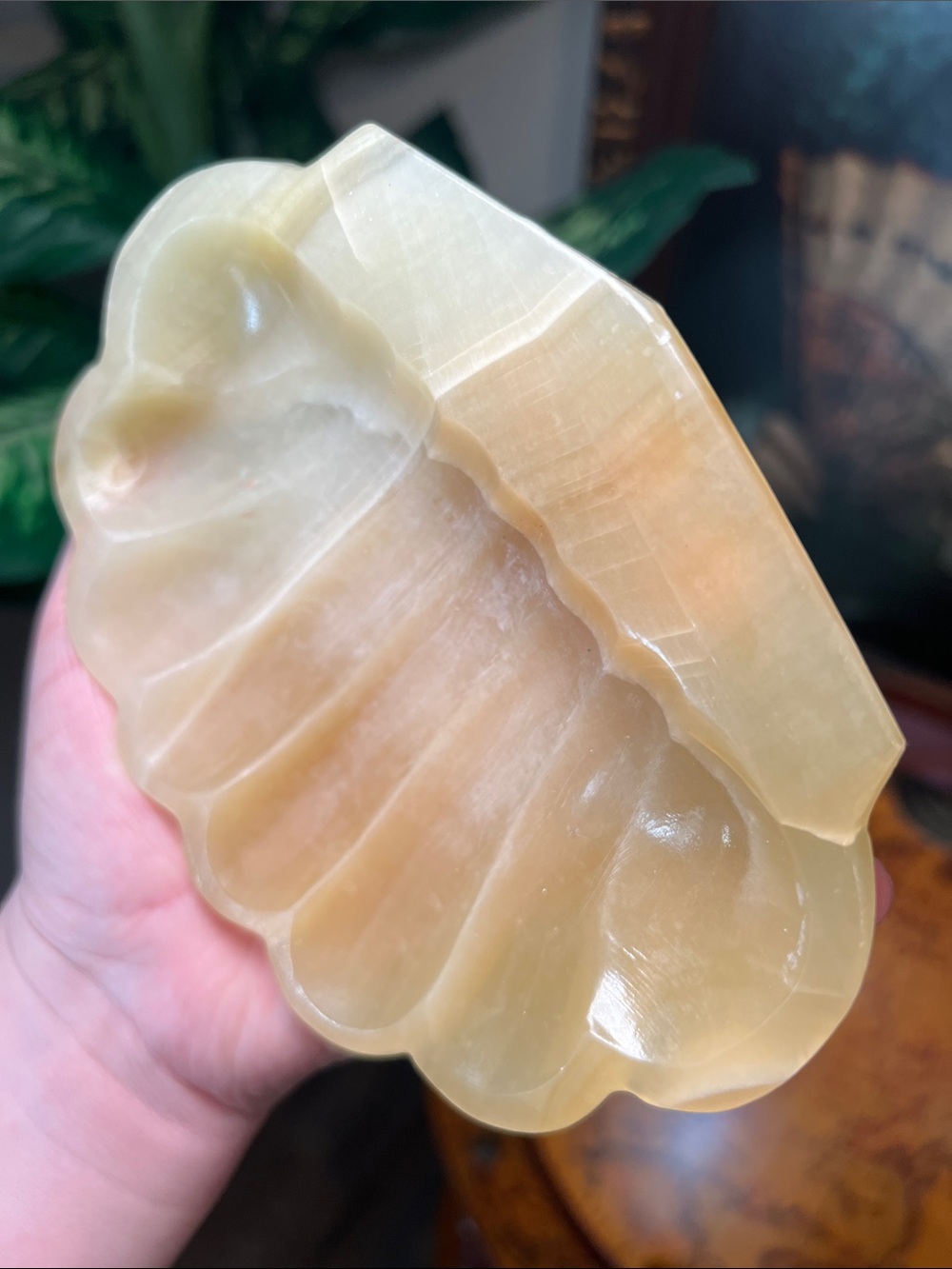 Vintage Onyx Shell Trinket Dish Carved Stone Mermaid Clamshell Jewelry Catchall - Picture 8 of 9